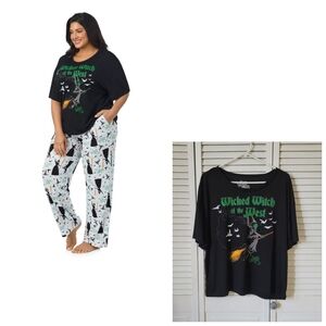 NWT. THE WIZARD OF OZ Wicked Witch Of The West Pajama Set